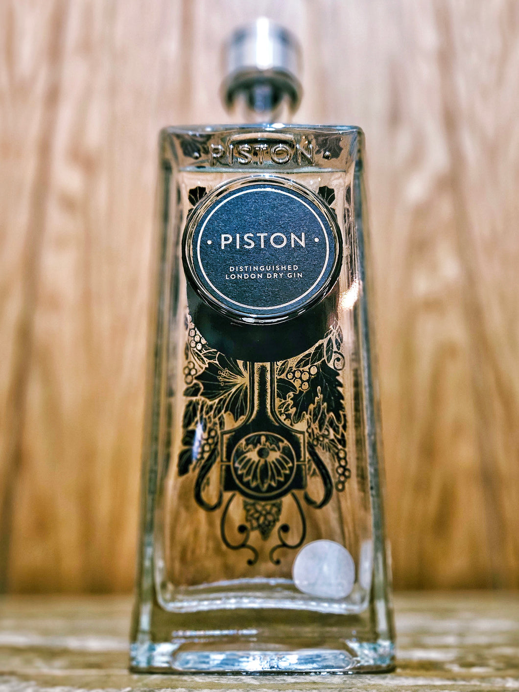 Piston London Dry Gin