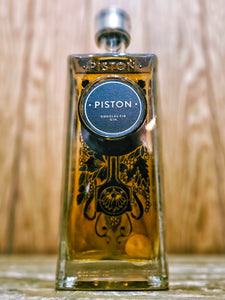 Piston Douglas Fir Gin