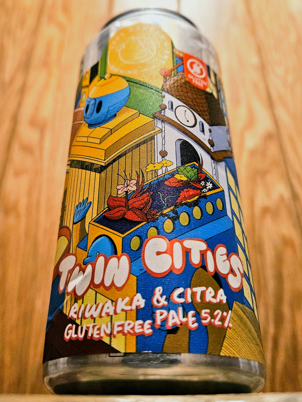 Left Handed Giant - Twin Cities Riwaka And Citra