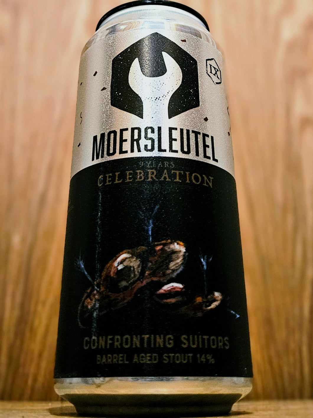 De Moersleutel - Confronting Suitors