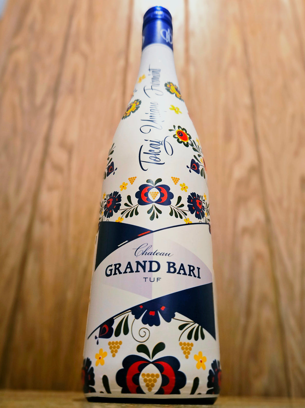 Chateau Grand Bari - Tuf